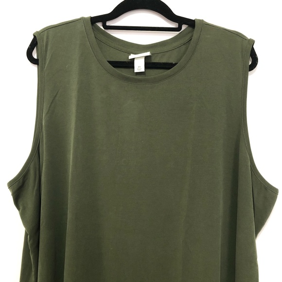 Green Top - Picture 2 of 6